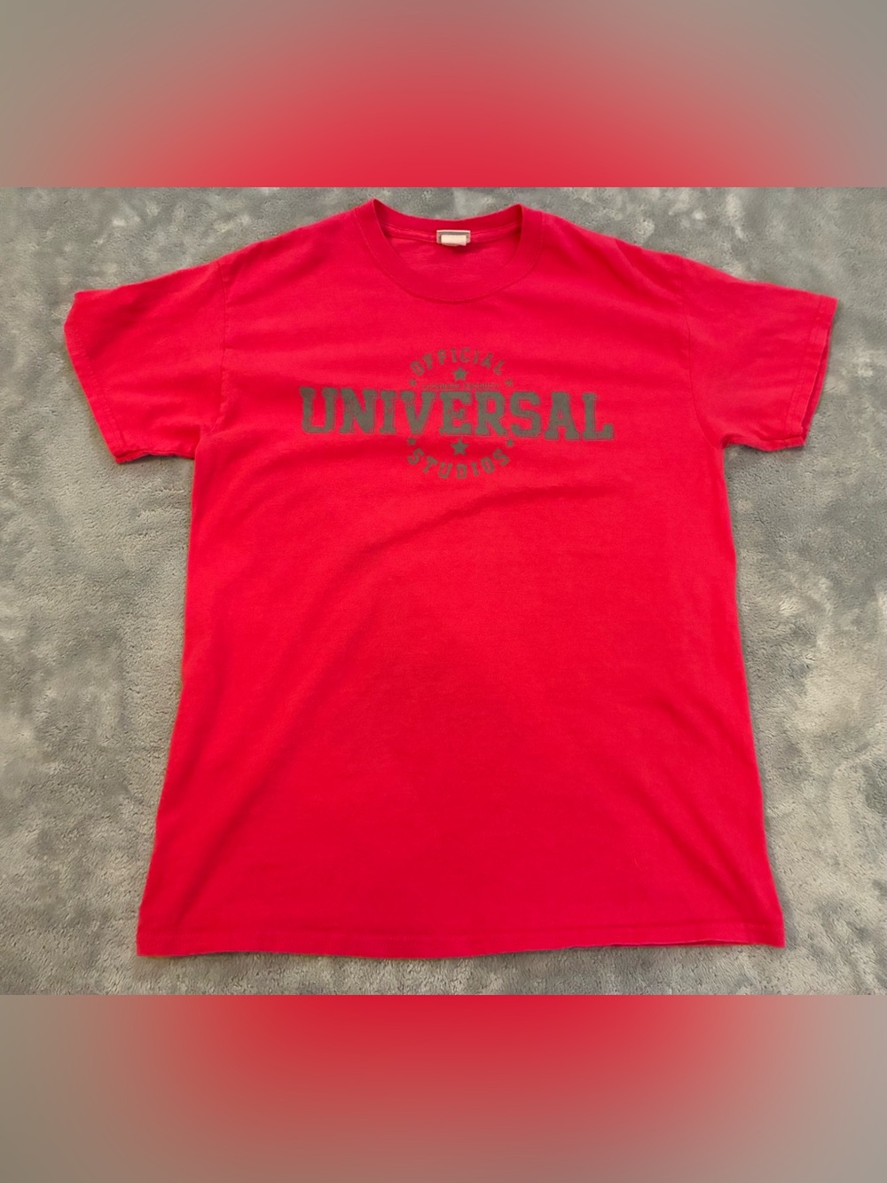 Women’s Universal Studios Pink Crew Neck Graphic T-Shirt Size Medium